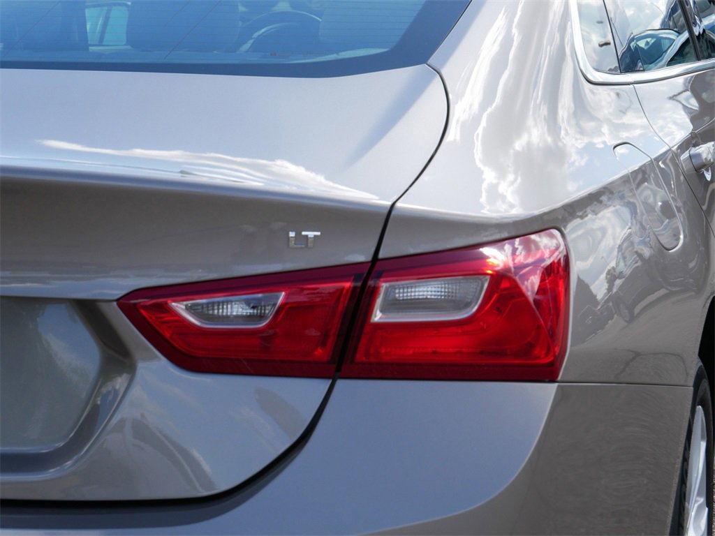 2025 Chevrolet Malibu 1LT photo 11