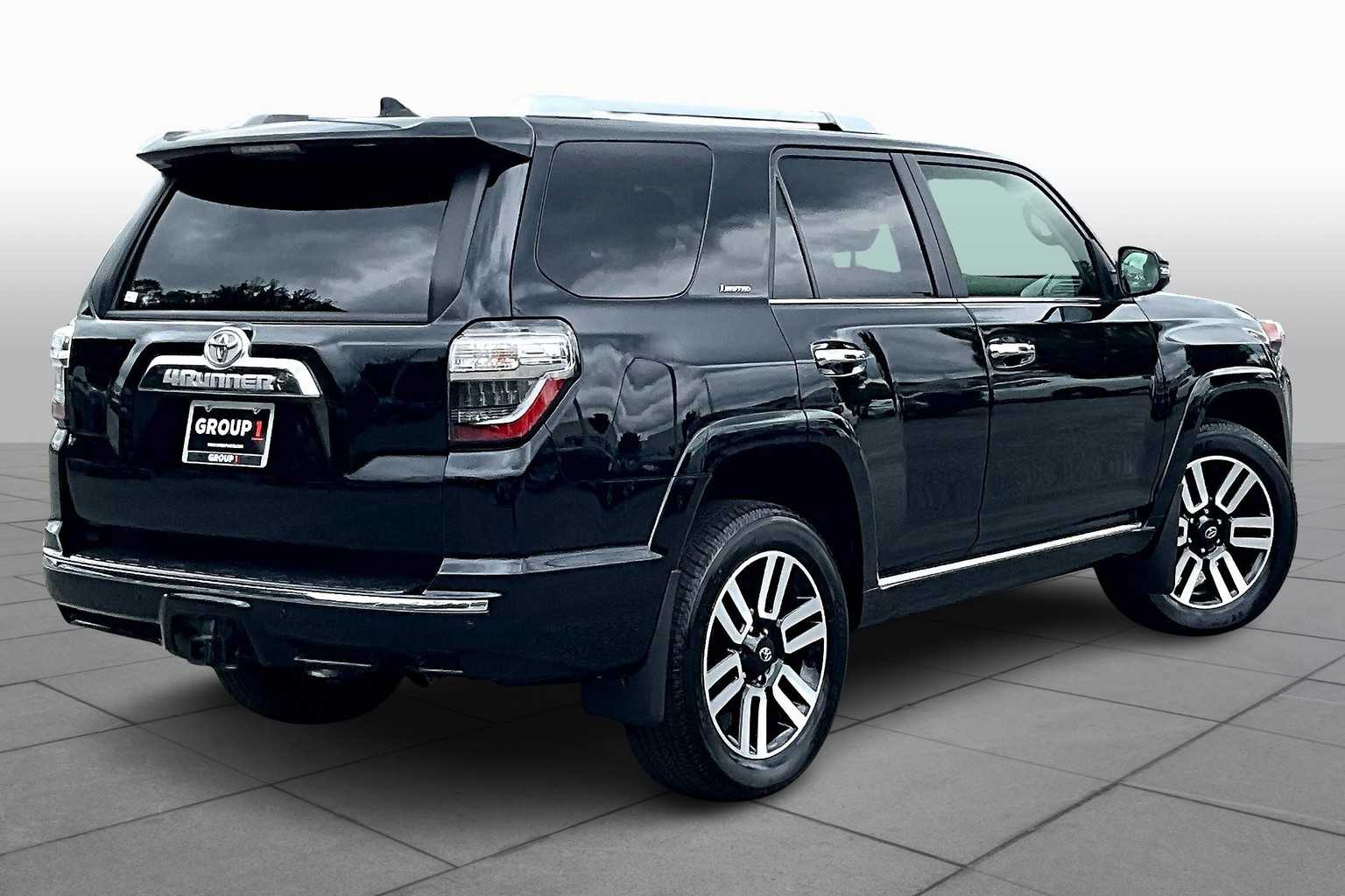 2023 Toyota 4Runner Limited 4WD photo 11