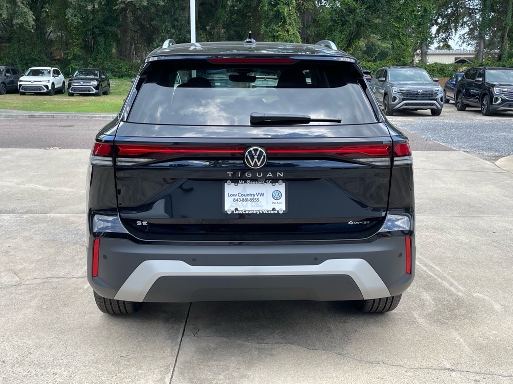 2025 Volkswagen Tiguan SE photo 21