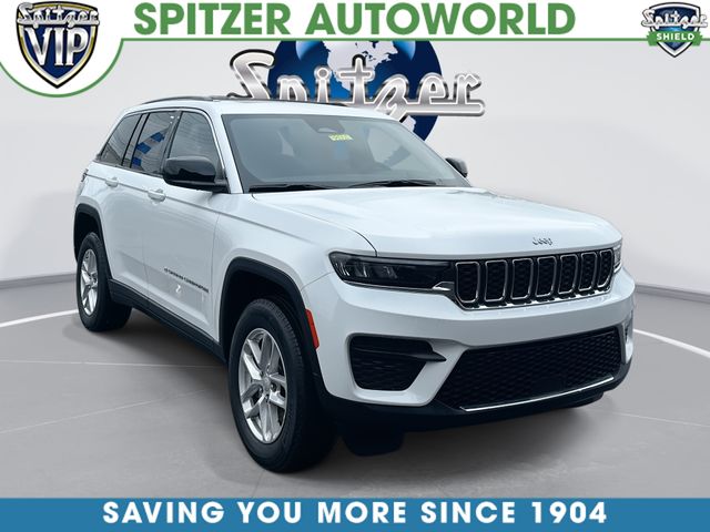 2025 Jeep Grand Cherokee Laredo's photo