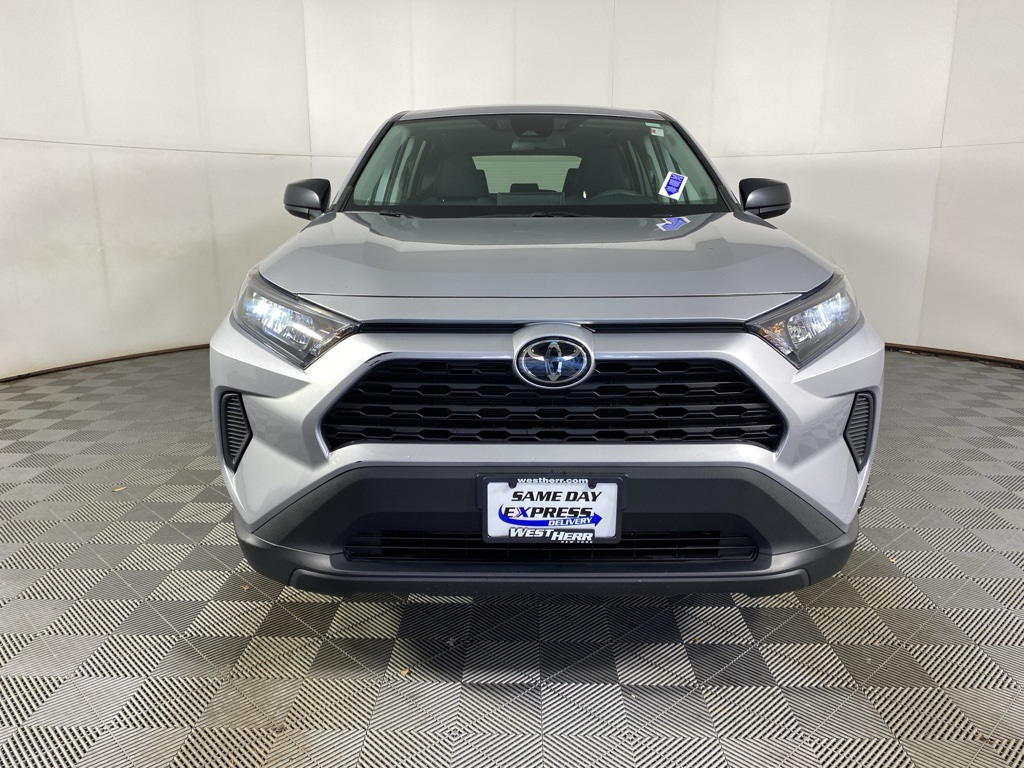 Used 2022 Toyota RAV4 LE with VIN 2T3F1RFV1NW295725 for sale in Kansas City