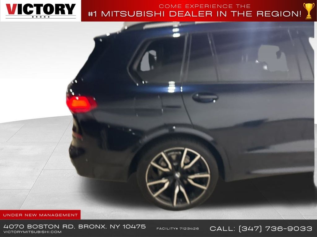 2022 Bmw X7 xDrive40i photo 4