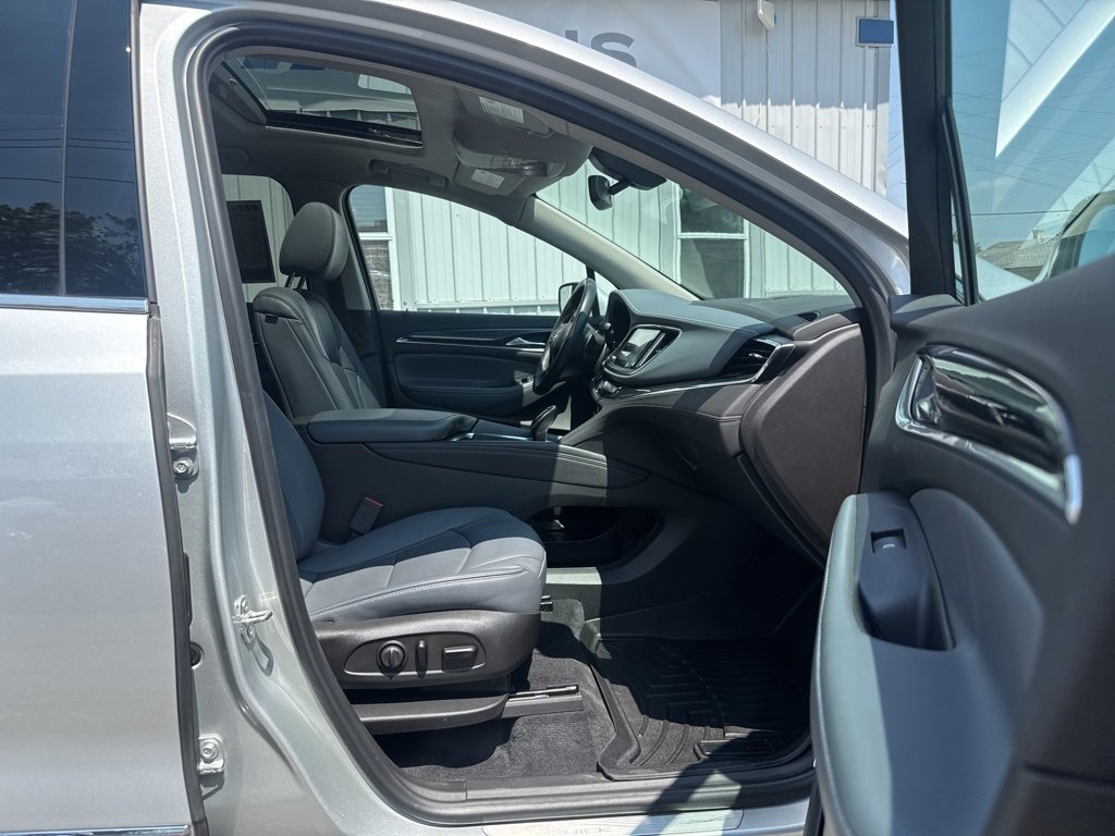 2021 Buick Enclave Essence photo 21