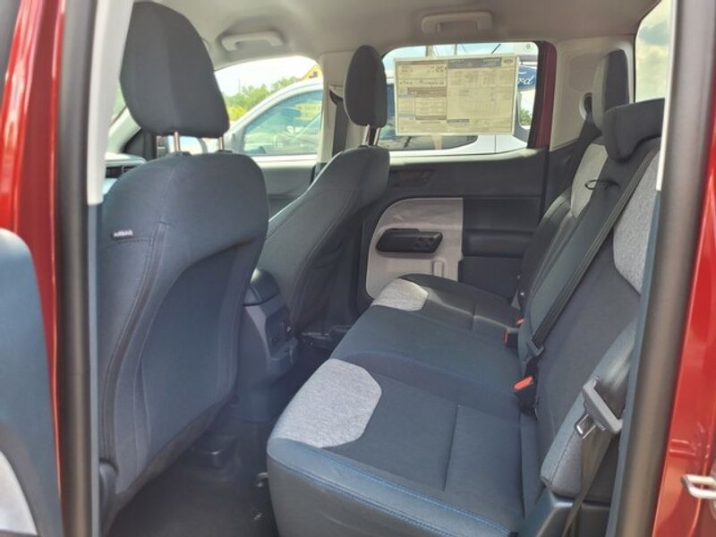 2025 Ford Maverick XLT photo 3