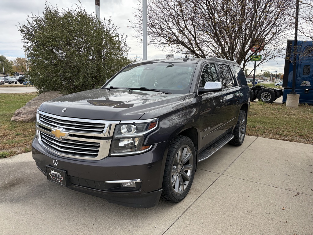 2016 Chevrolet Tahoe LTZ photo 2
