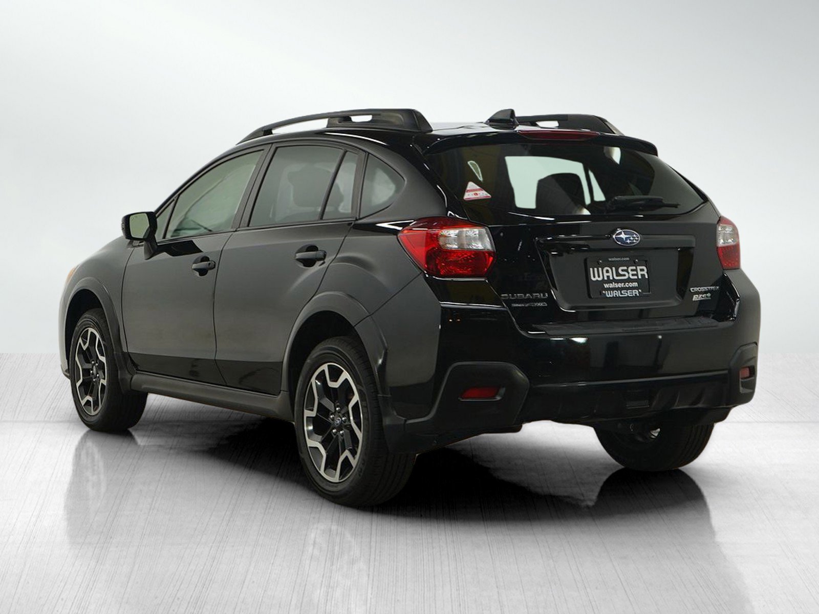 2017 Subaru Crosstrek 2.0i Limited photo 2