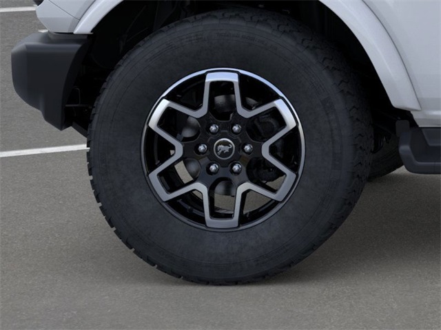 2025 Ford Bronco Outer Banks photo 21