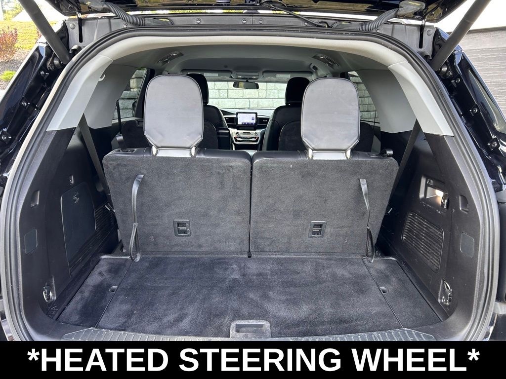 2021 Ford Explorer XLT photo 9