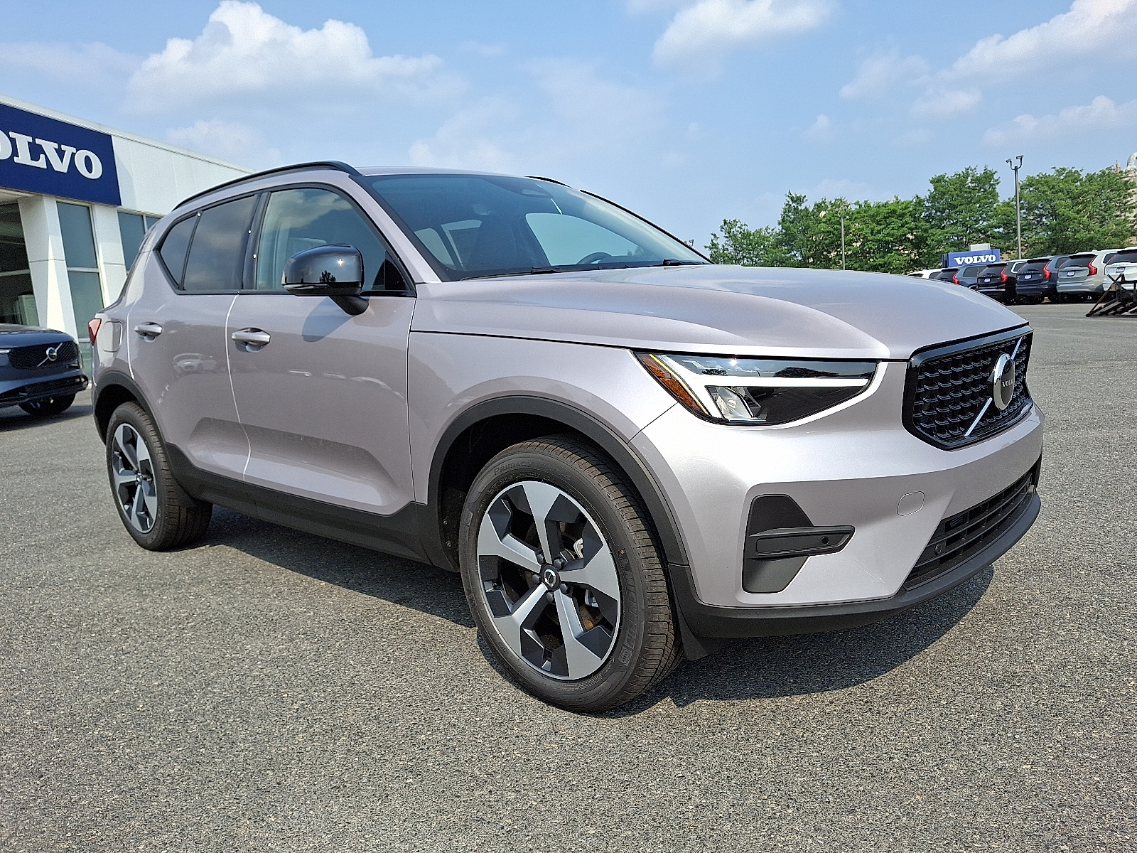 2026 Volvo XC40