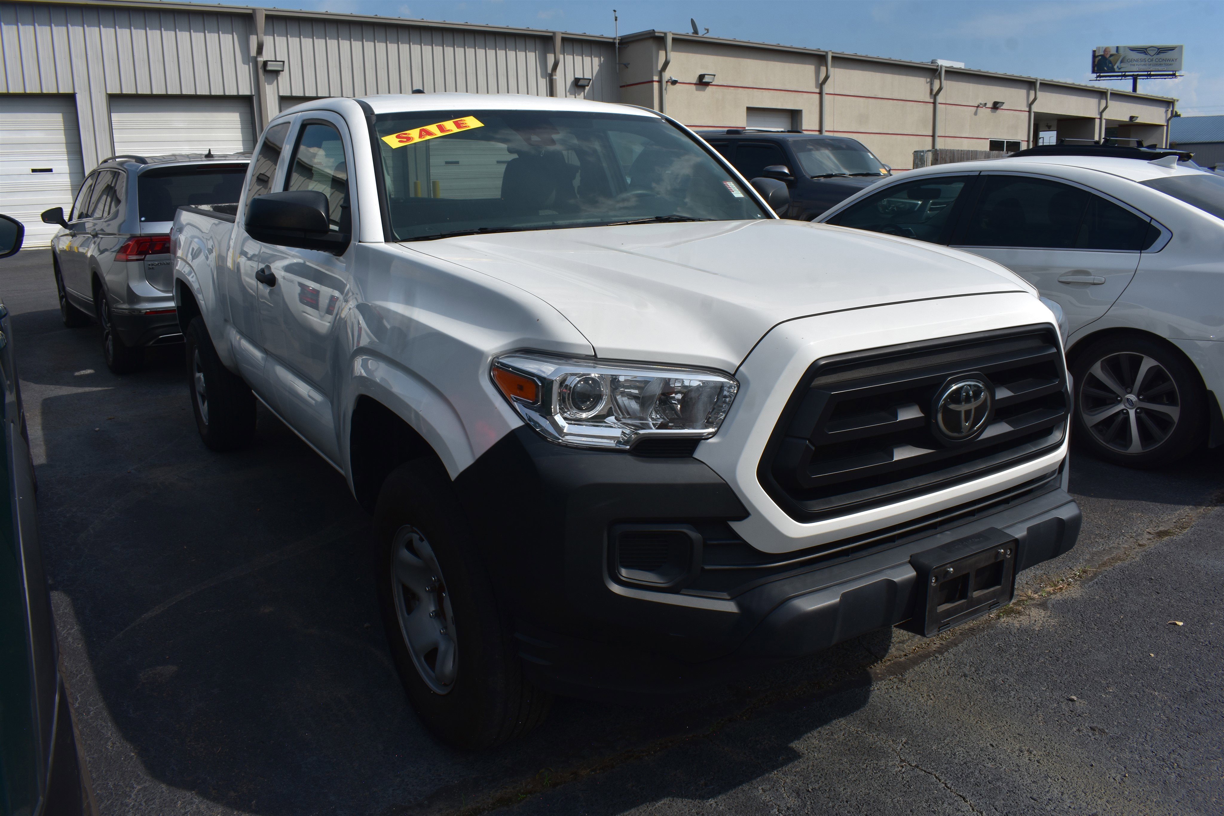 2022 Toyota Tacoma SR photo 3