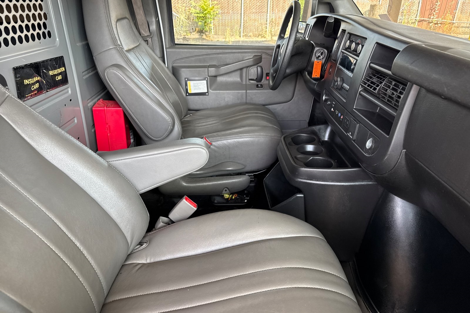 2020 Gmc Savana Cargo 2500 photo 14