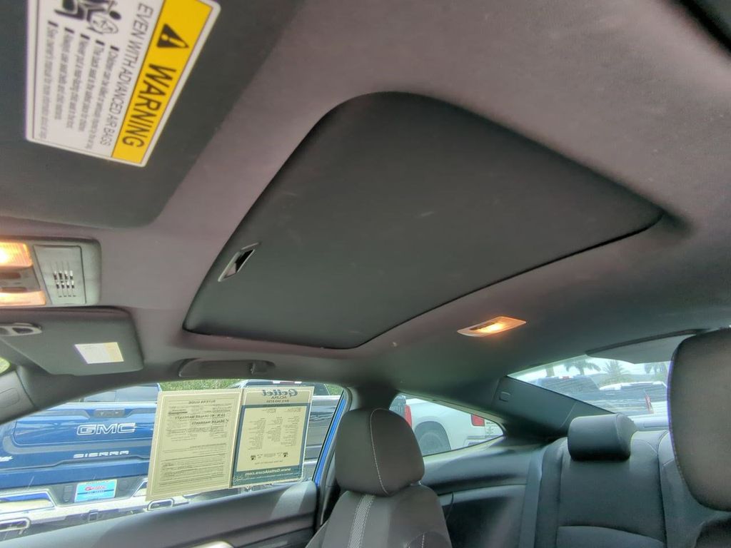 2020 Honda Civic EX photo 18
