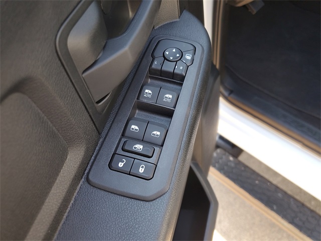 2026 Ram 3500 Tradesman photo 17