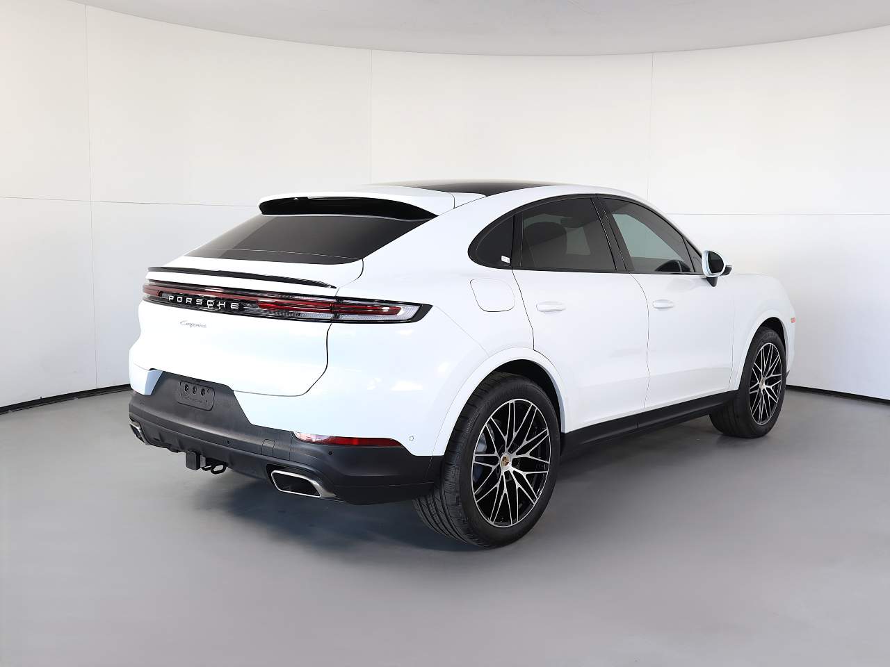 2025 Porsche Cayenne Coupe photo 7