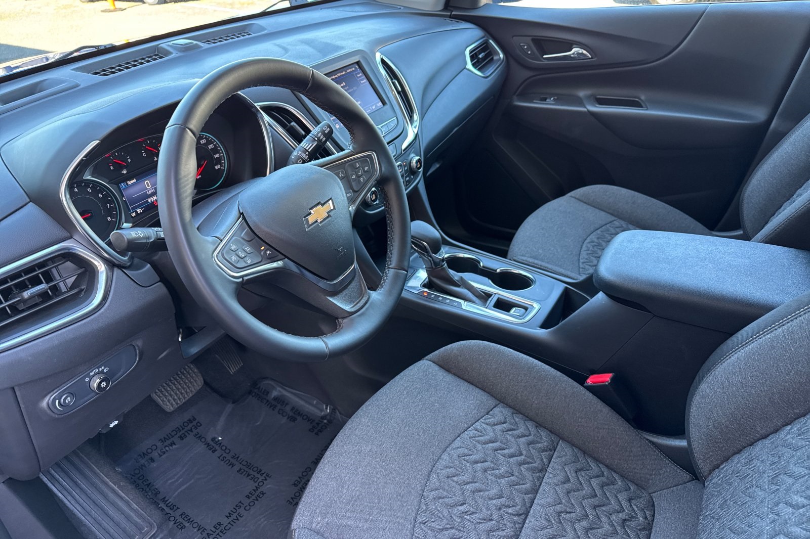 2024 Chevrolet Equinox LT photo 9