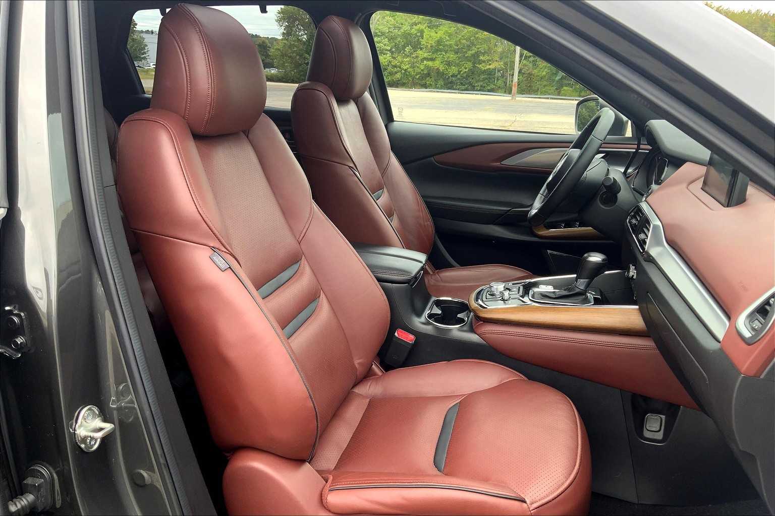 2016 Mazda CX-9 Signature photo 7