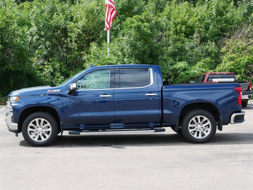 2021 Chevrolet Silverado 1500 LTZ photo 3
