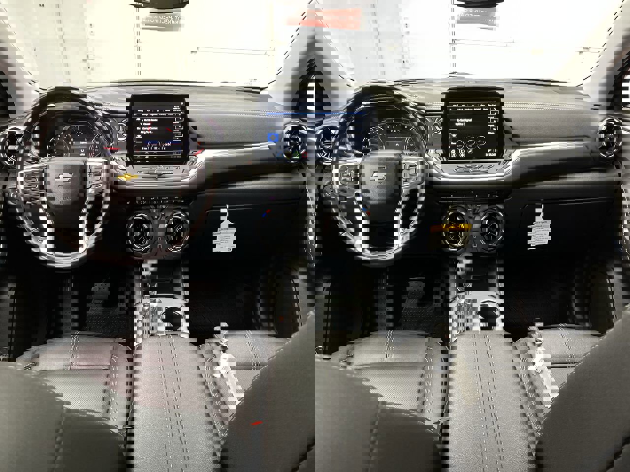 2024 Chevrolet Blazer 3LT photo 3