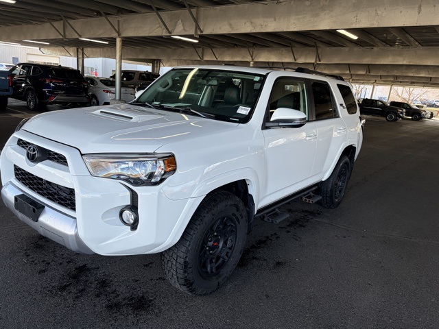2019 Toyota 4Runner TRD Off-Road Premium's photo