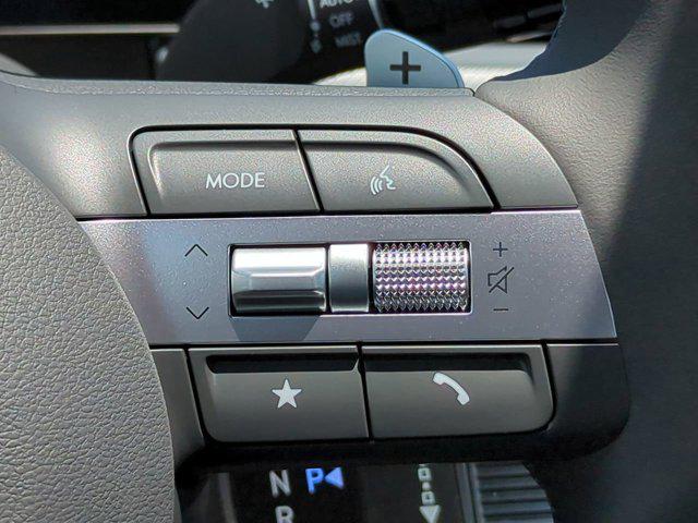 2025 Hyundai Sonata Hybrid Limited photo 18