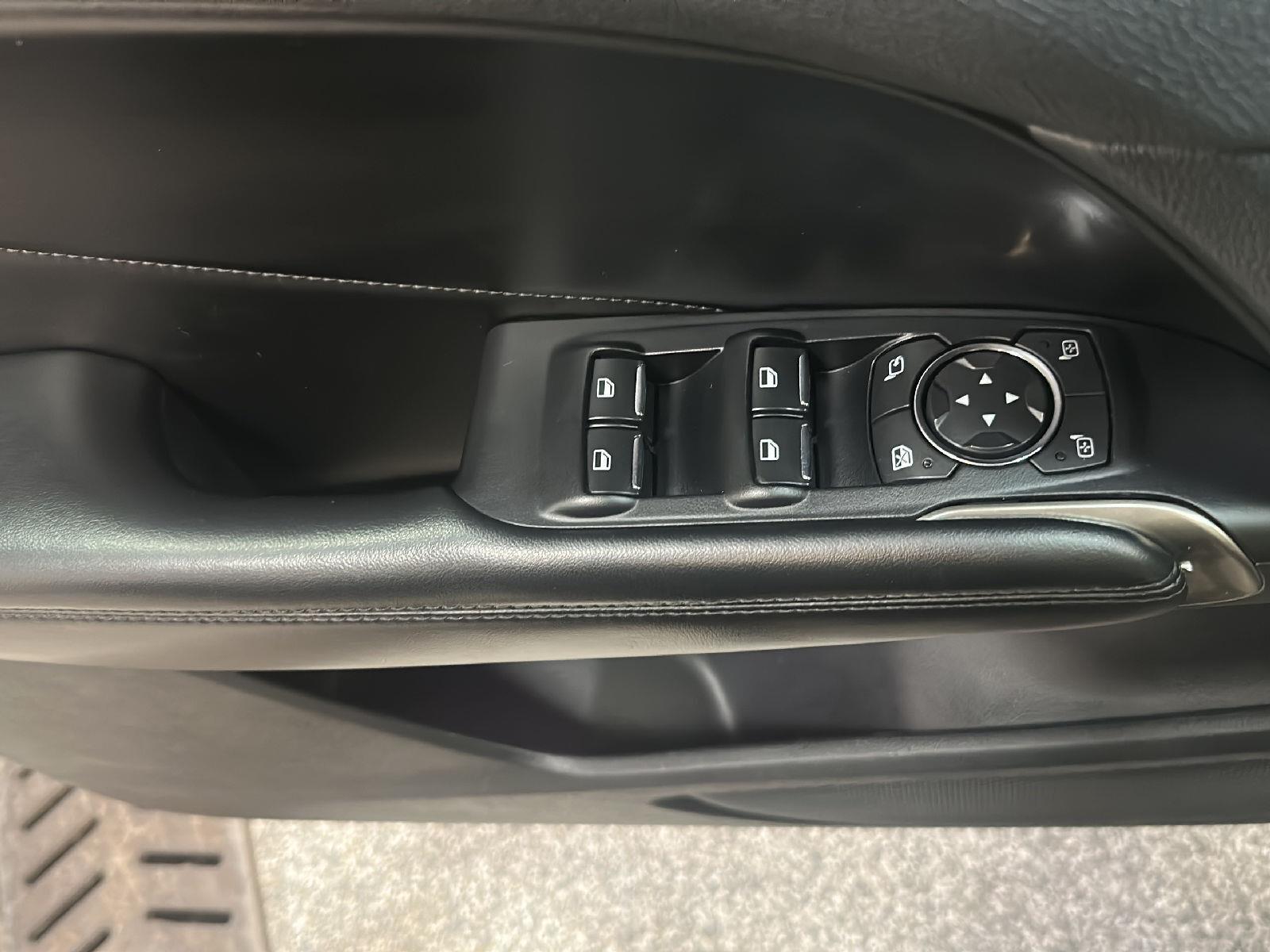 2016 Lincoln MKC Reserve photo 17
