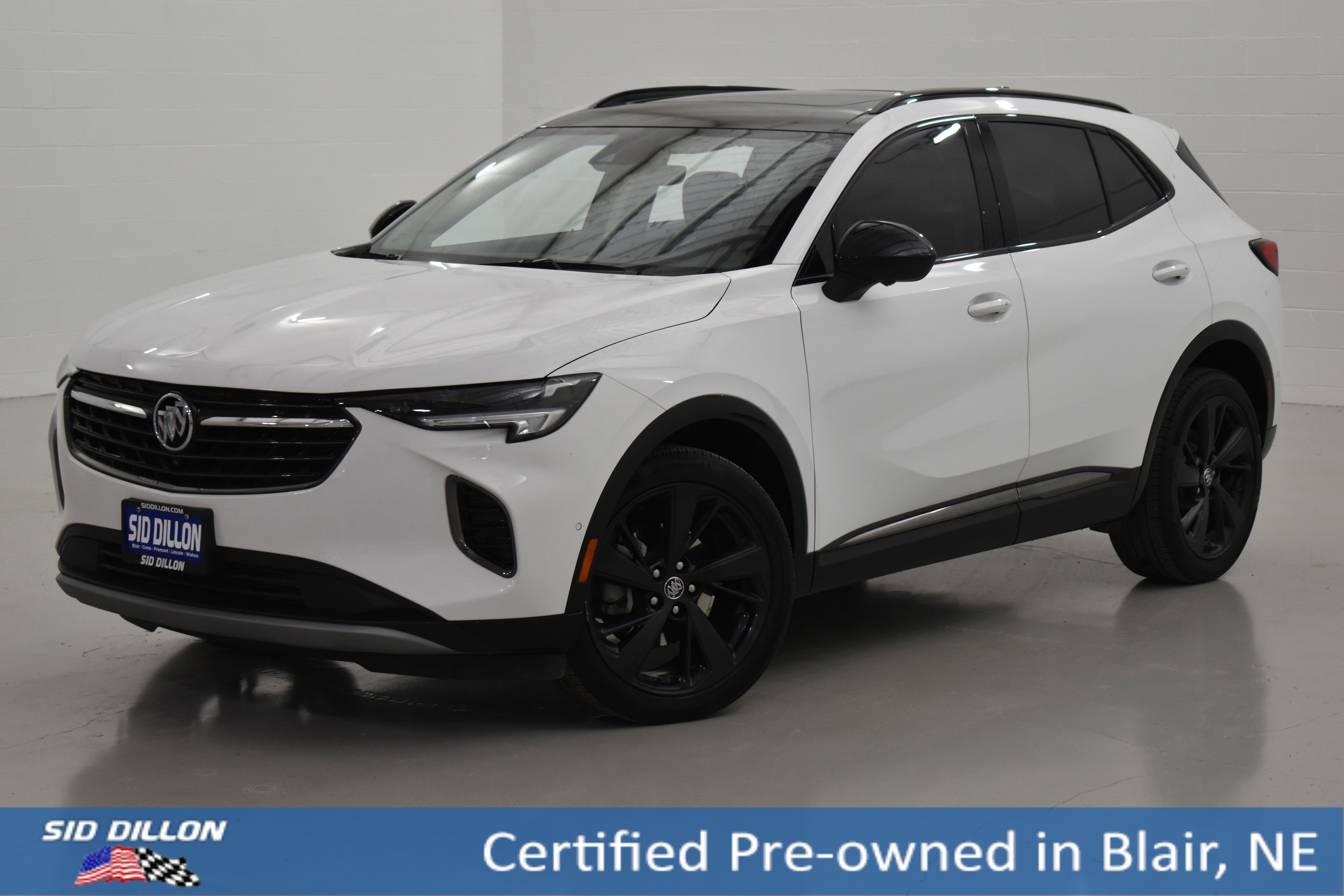 2022 Buick Envision Essence's photo