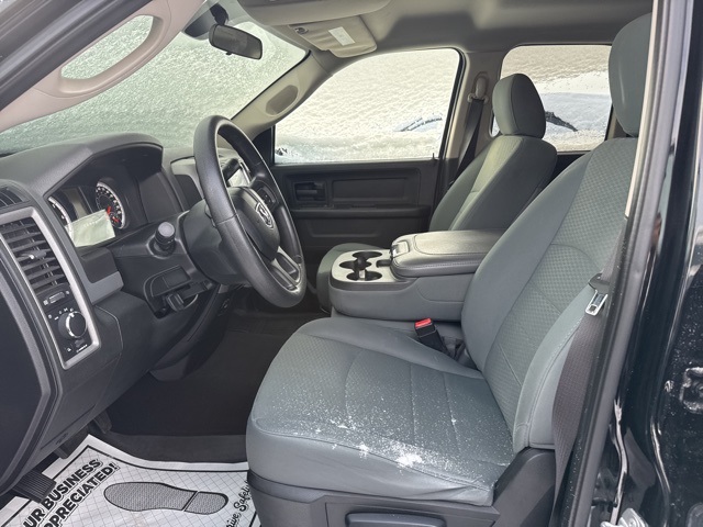 2014 Ram 1500 Tradesman photo 2