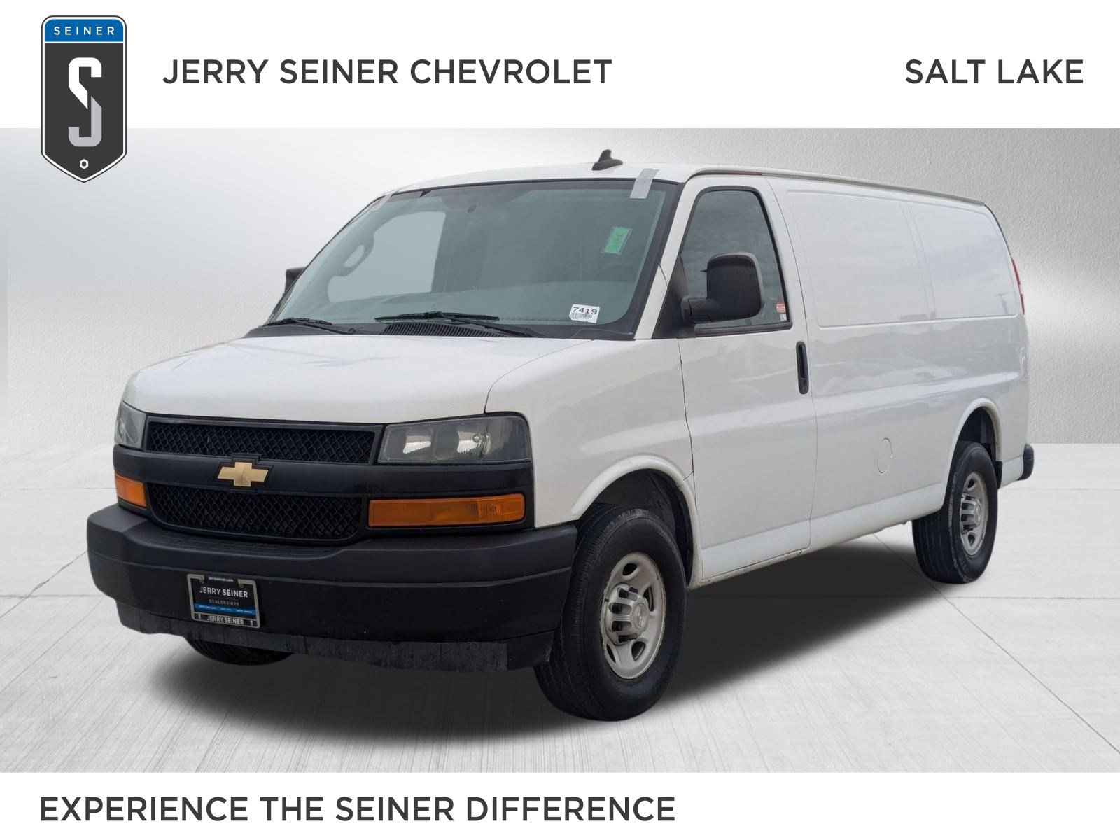 2019 Chevrolet Express Cargo Work Van's photo