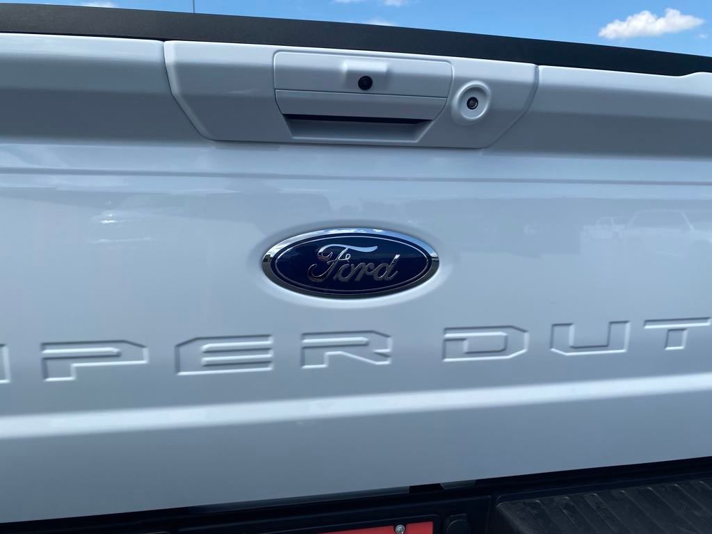 2025 Ford F-250 Lariat photo 35