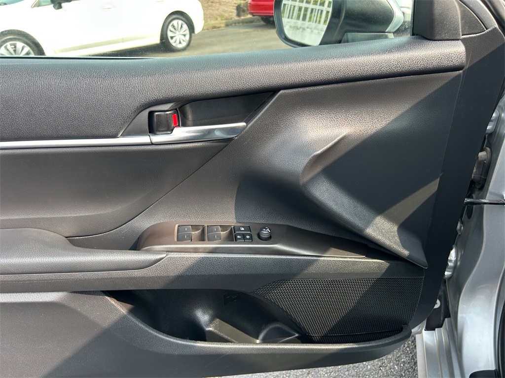 2024 Toyota Camry LE photo 11