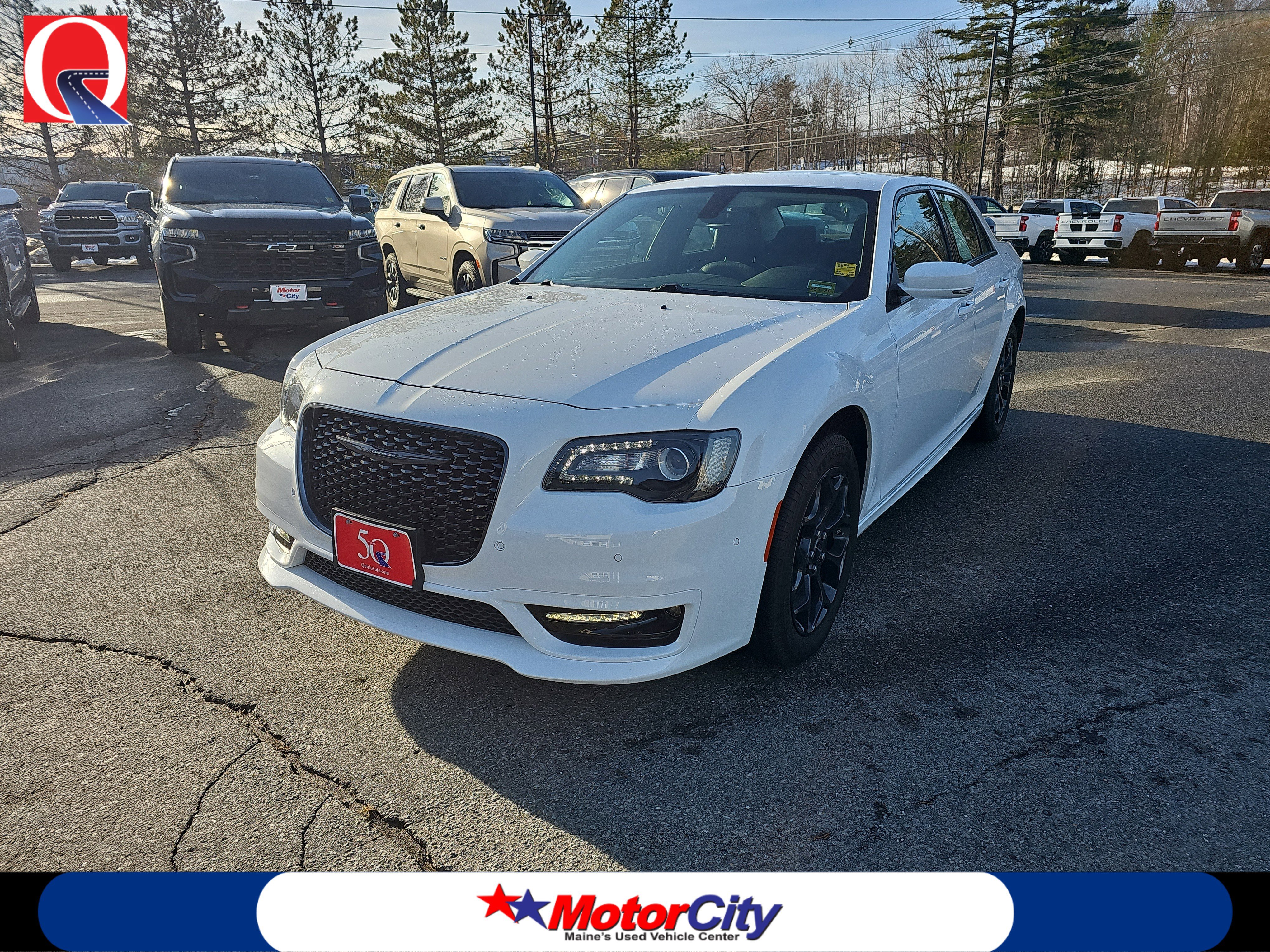 2023 Chrysler 300 Touring L