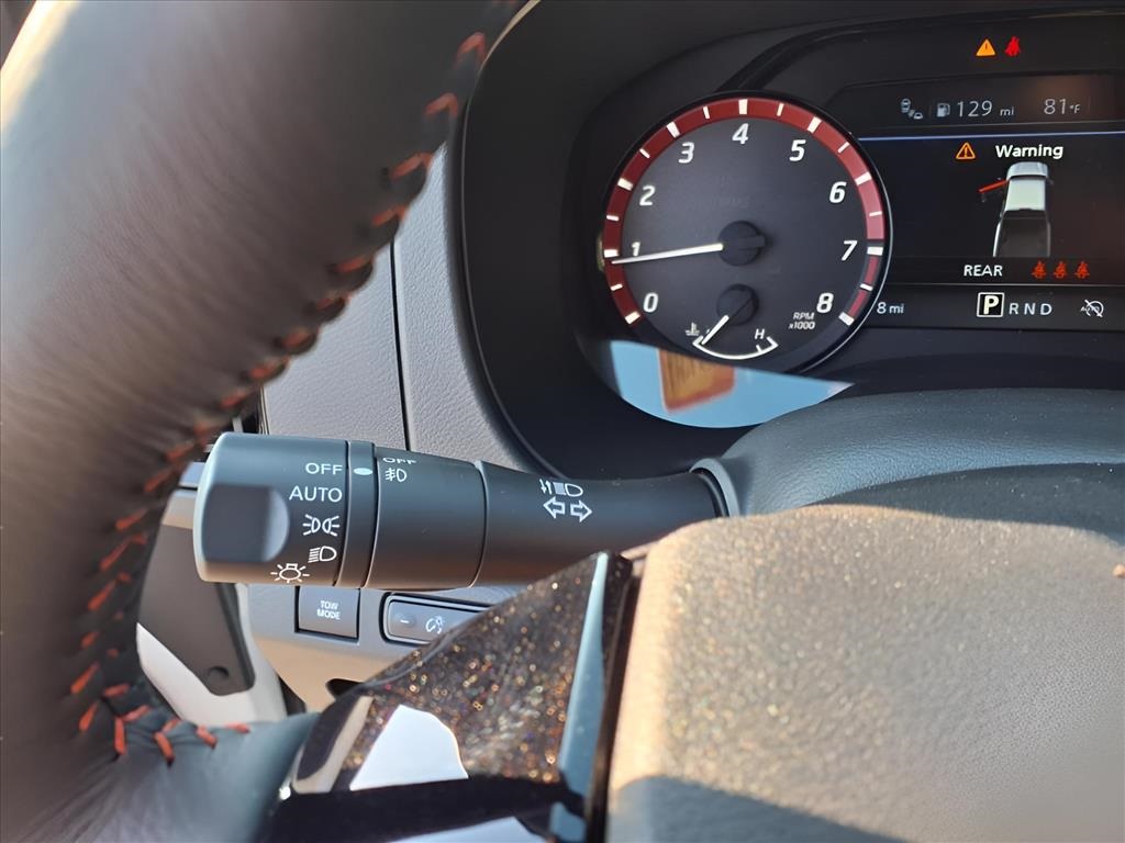 2025 Nissan Frontier PRO-4X photo 24