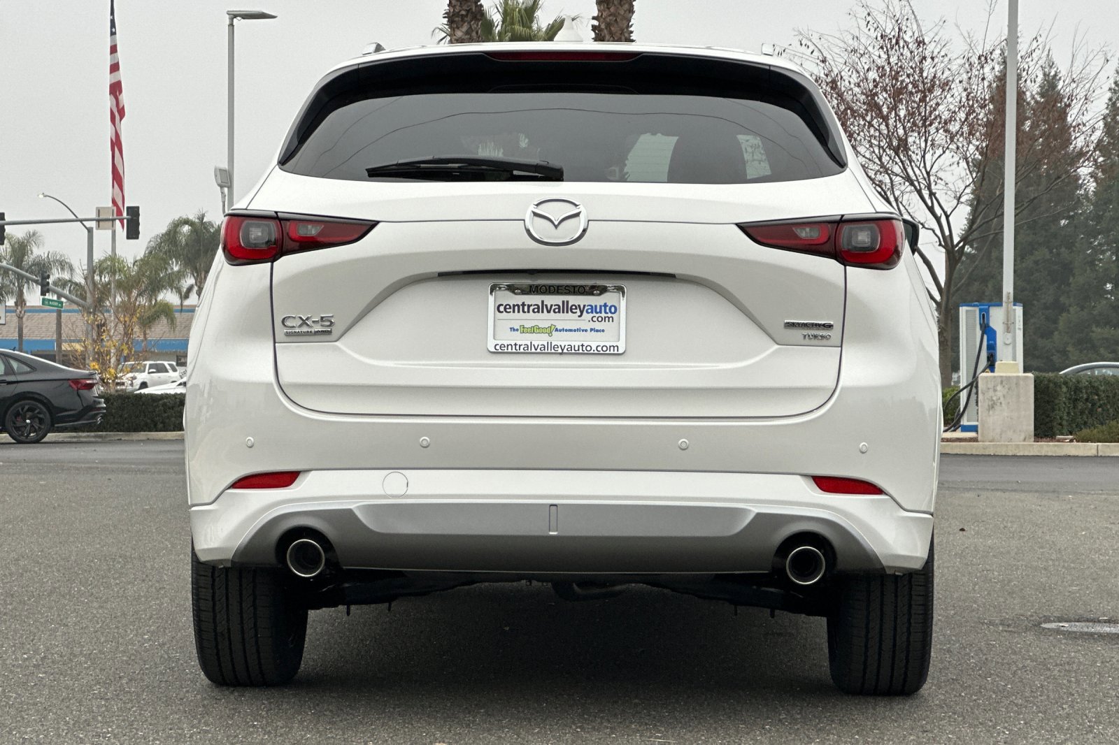 2025 Mazda CX-5 2.5 Turbo Signature photo 5