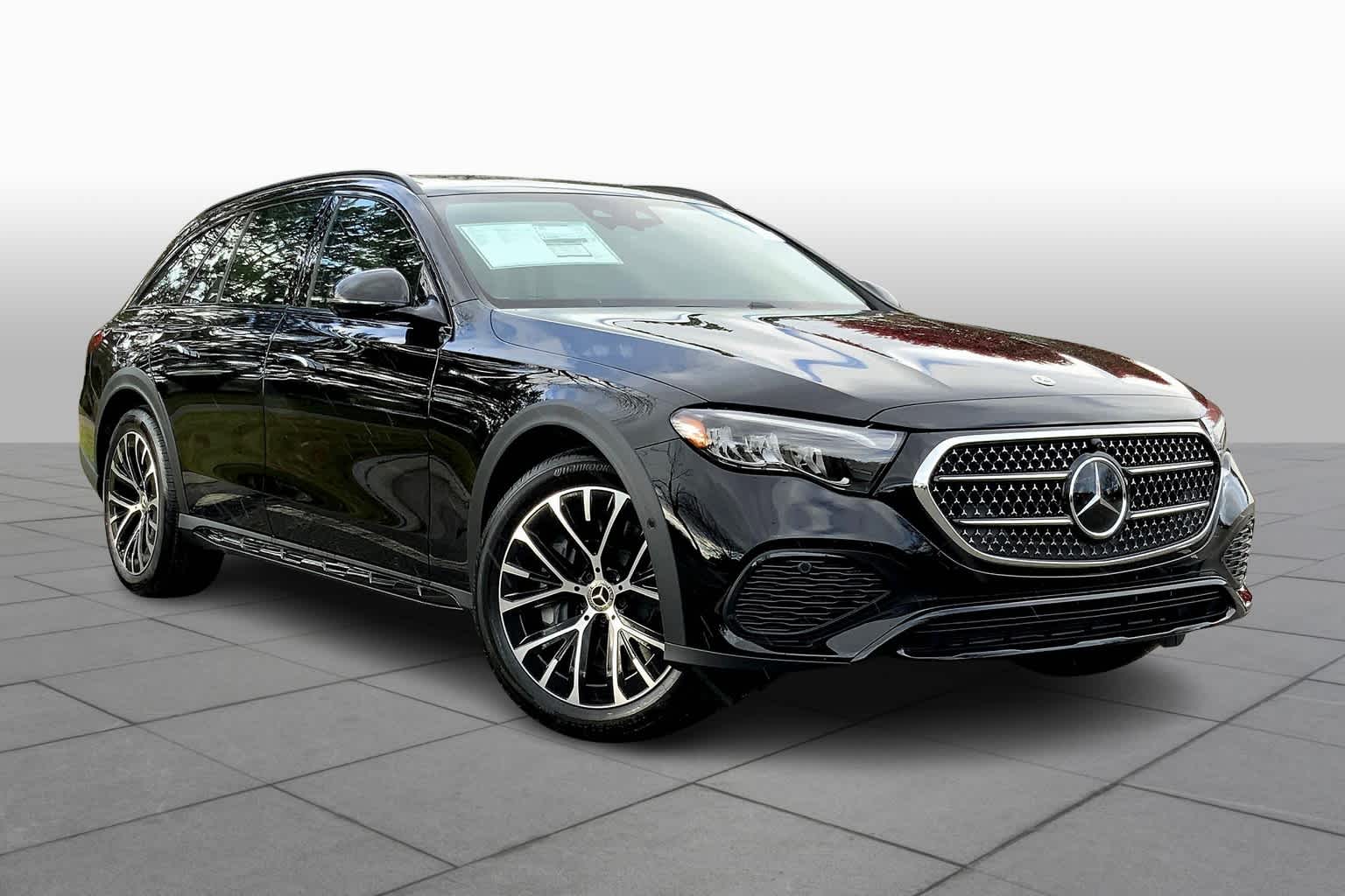 2025 Mercedes Benz E 450 4MATIC All-Terrain photo 2