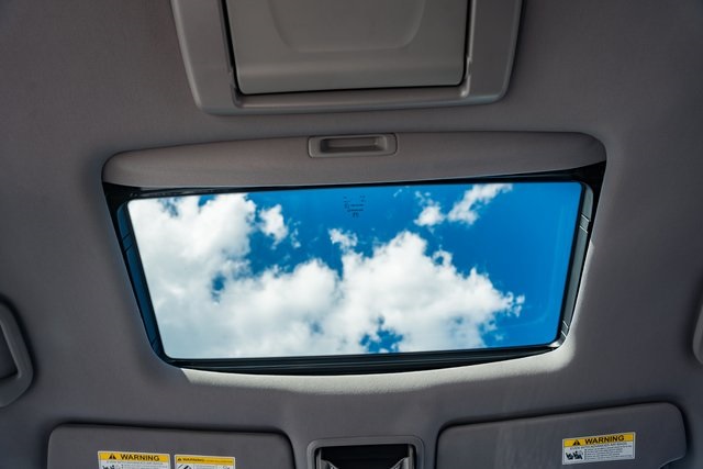 2022 Honda Pilot Touring photo 23