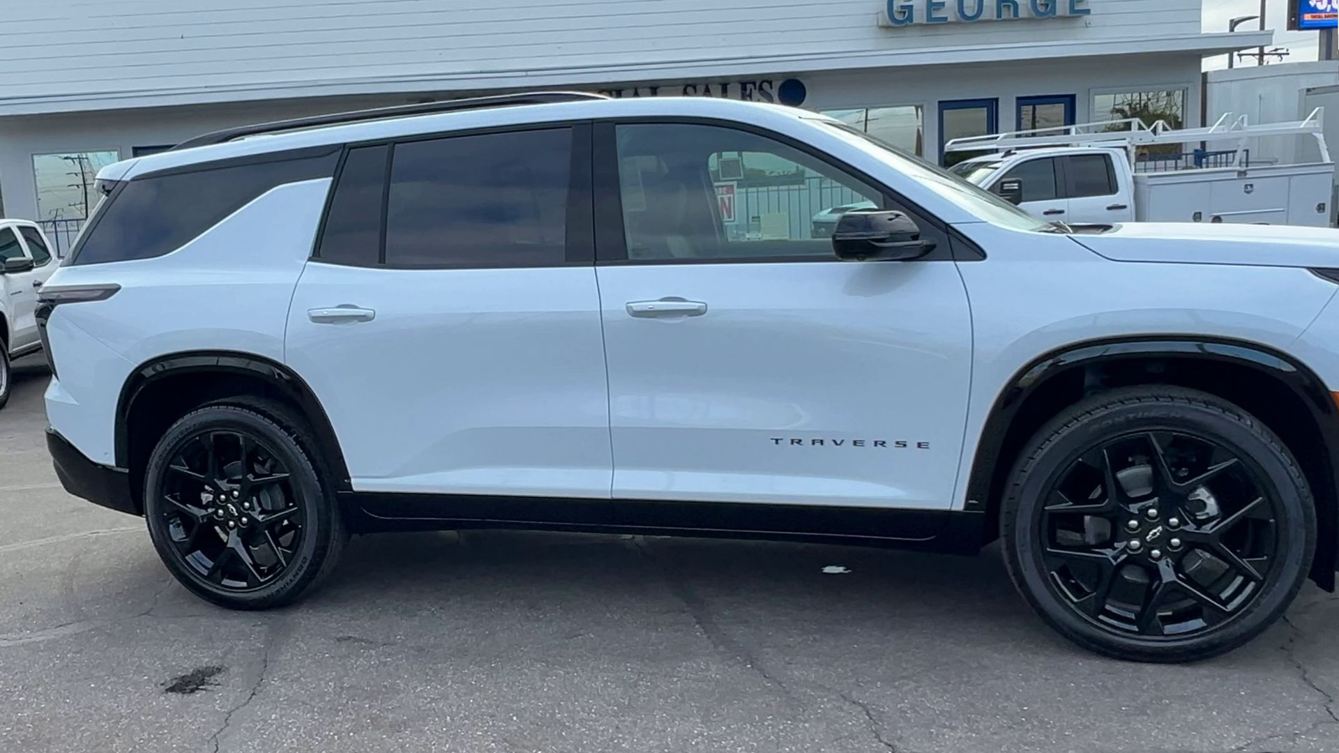 2026 Chevrolet Traverse RS photo 37