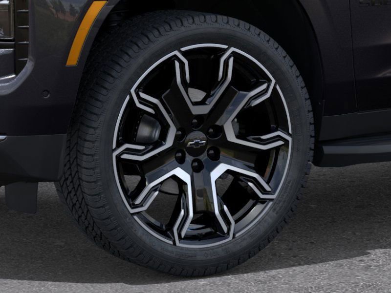 2025 Chevrolet Suburban RST photo 10