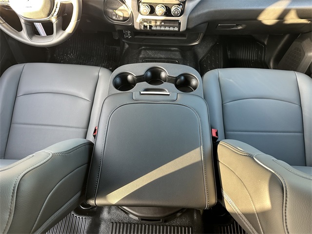 2026 Ram 3500 Tradesman photo 4