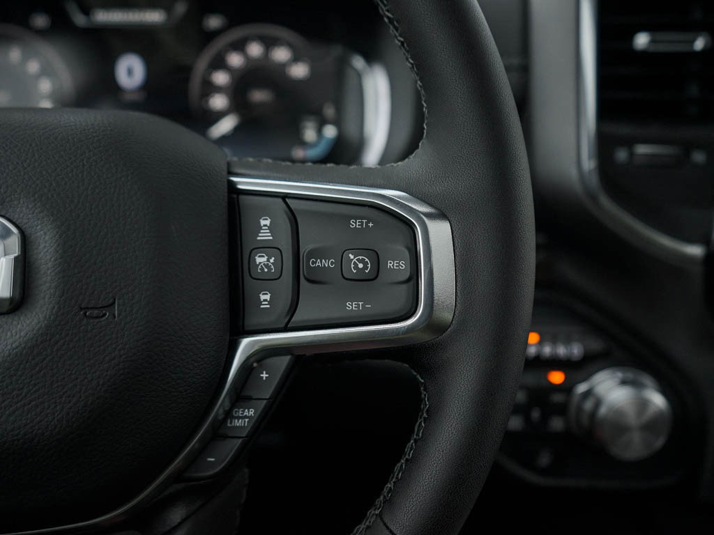 2025 Ram 1500 Laramie photo 16