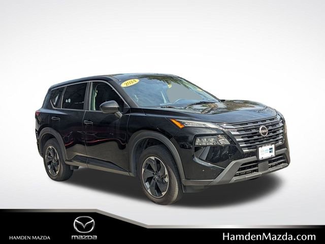 2024 Nissan Rogue SV's photo