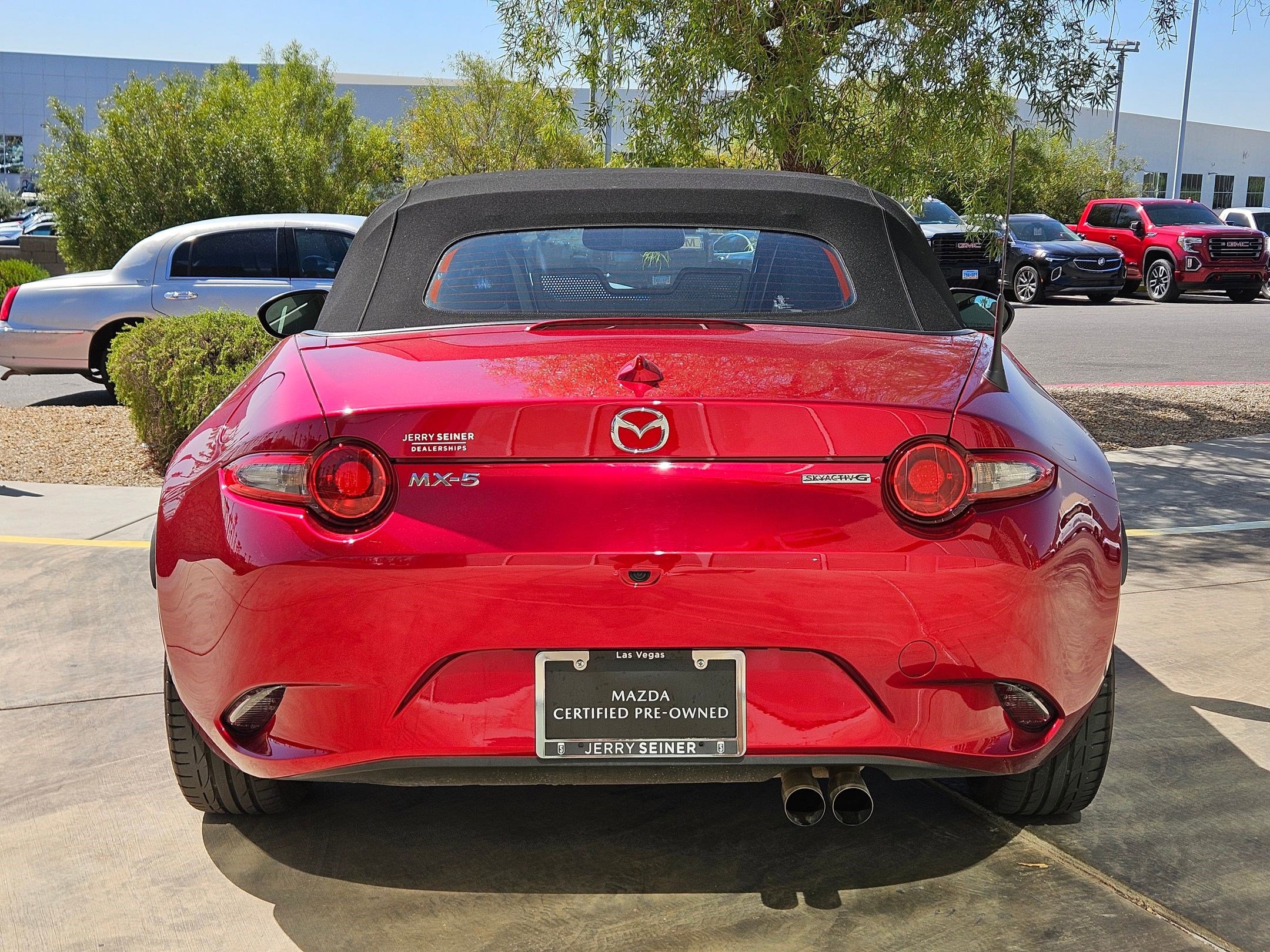 2023 Mazda MX-5 Miata Miata Grand Touring photo 4