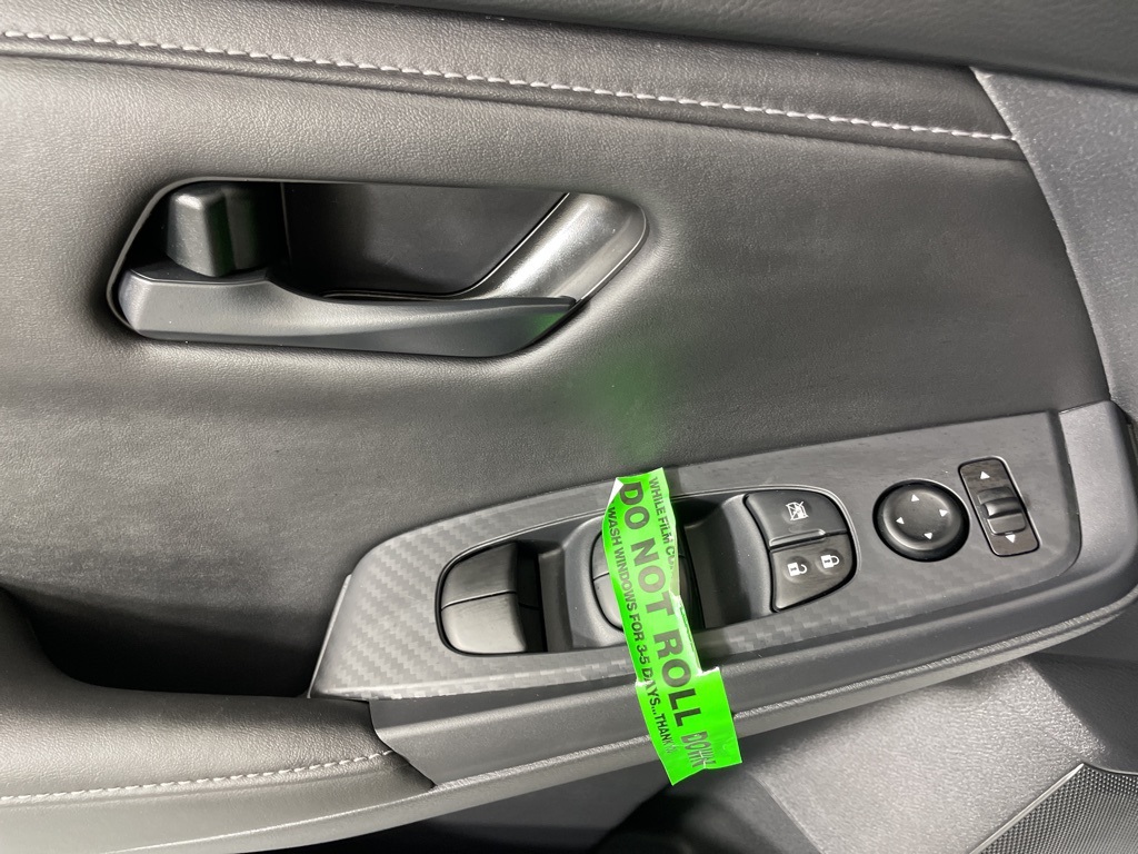 2025 Nissan Sentra S photo 18