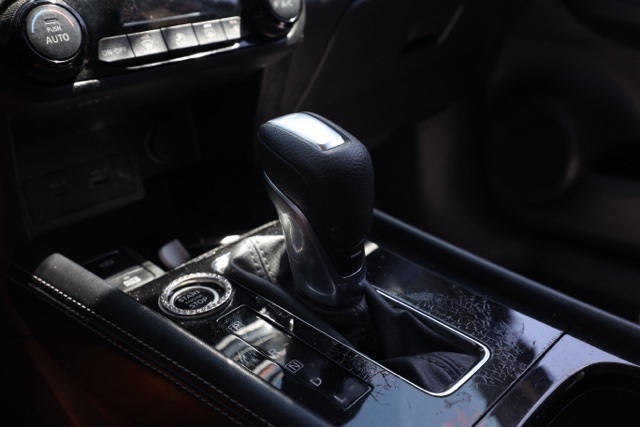 2022 Nissan Kicks SV photo 27
