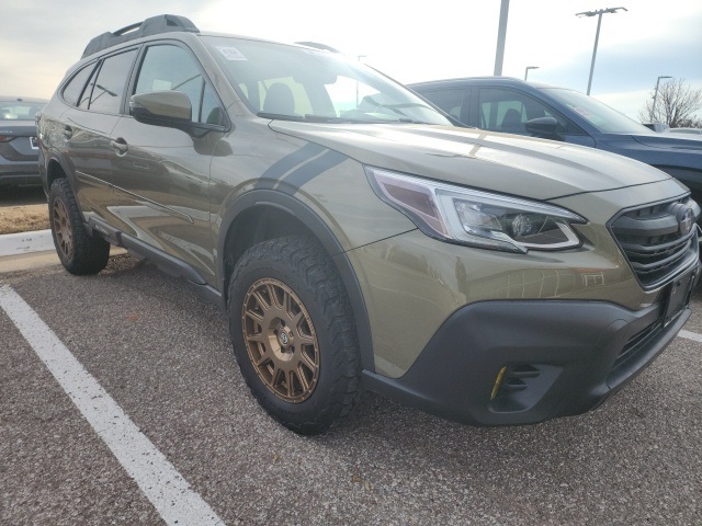 2020 Subaru Outback Limited's photo