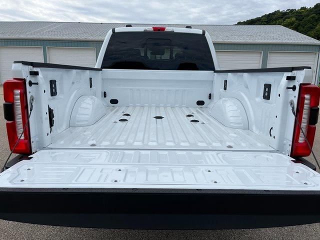 2026 Ford F-250 Lariat photo 13