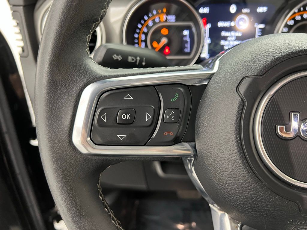 2023 Jeep Gladiator Overland photo 18