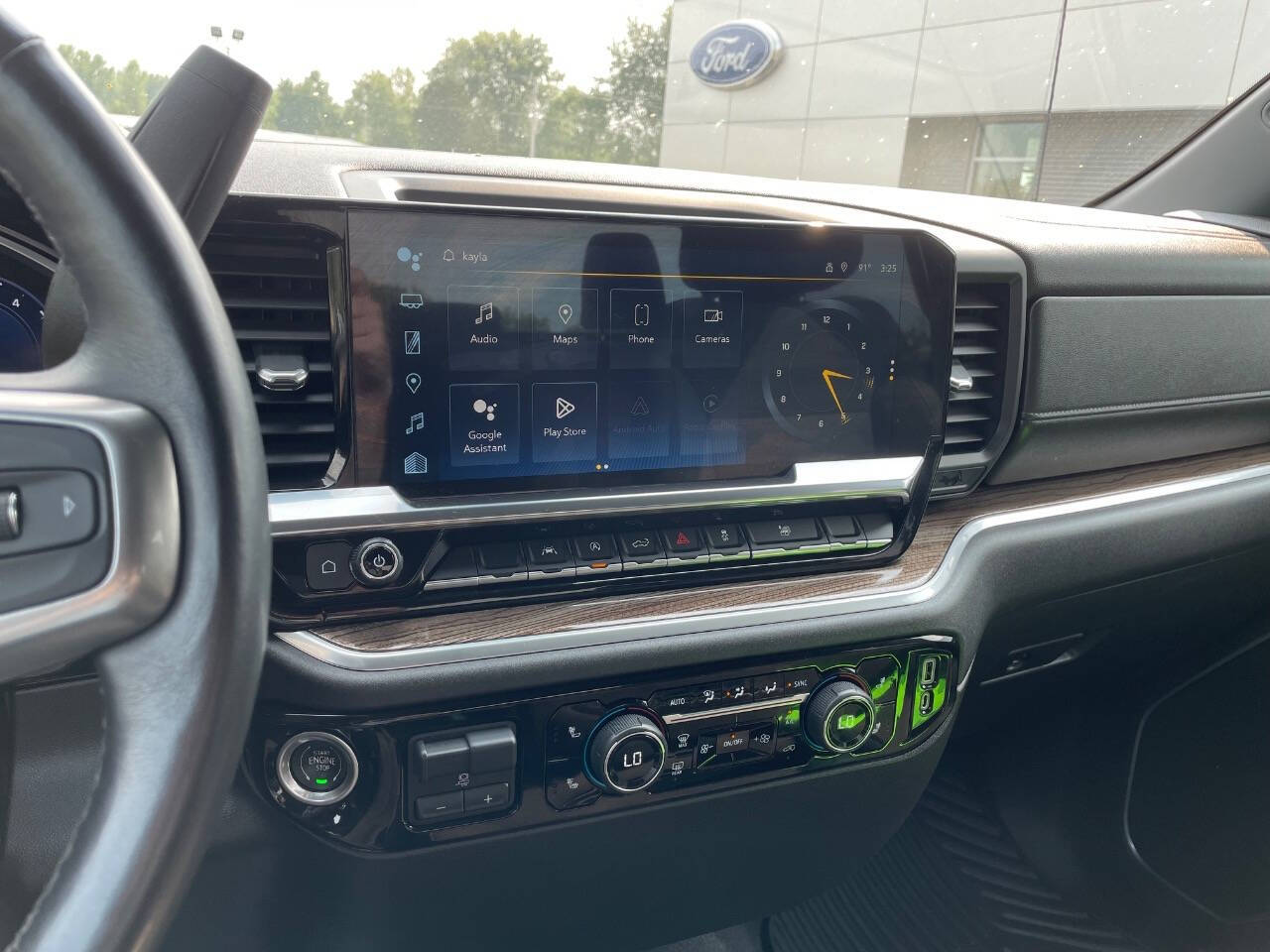 2022 Chevrolet Silverado 1500 photo 17