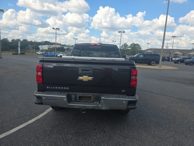 2016 Chevrolet Silverado 1500 LT photo 4