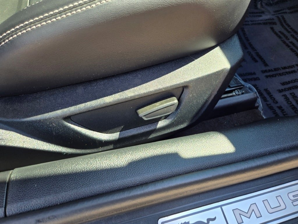 2022 Ford Mustang GT Premium photo 5