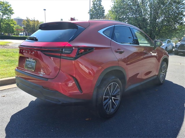 2026 Lexus NX 350h Luxury AWD photo 5
